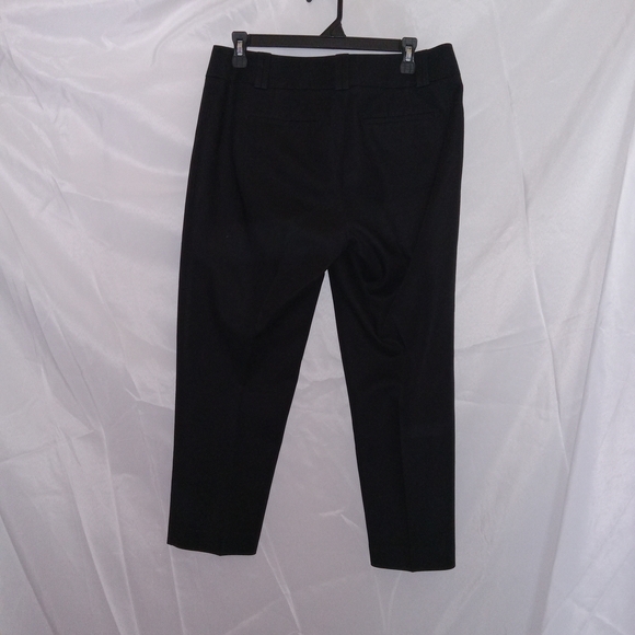 Ann Taylor LOFT Julie Cropped Black Dress/ Career Pants Size 6, 24" Inseam - Picture 3 of 12